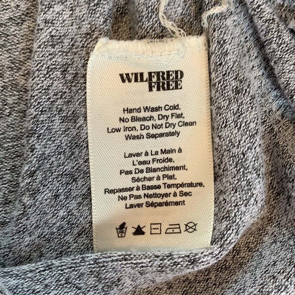 Aritzia Wilfred Free Skirt with Side Ruching - Picture 4 of 4